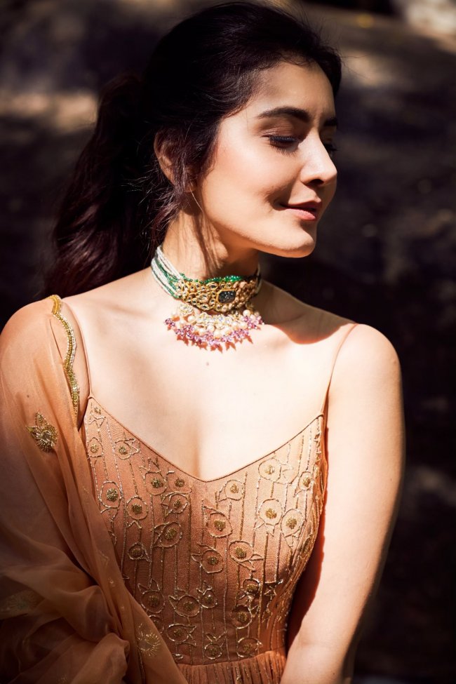 Raashi-Khanna